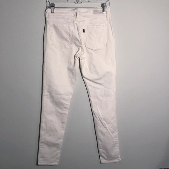 Levi’s Demi Curve Skinny’s - Picture 2 of 3